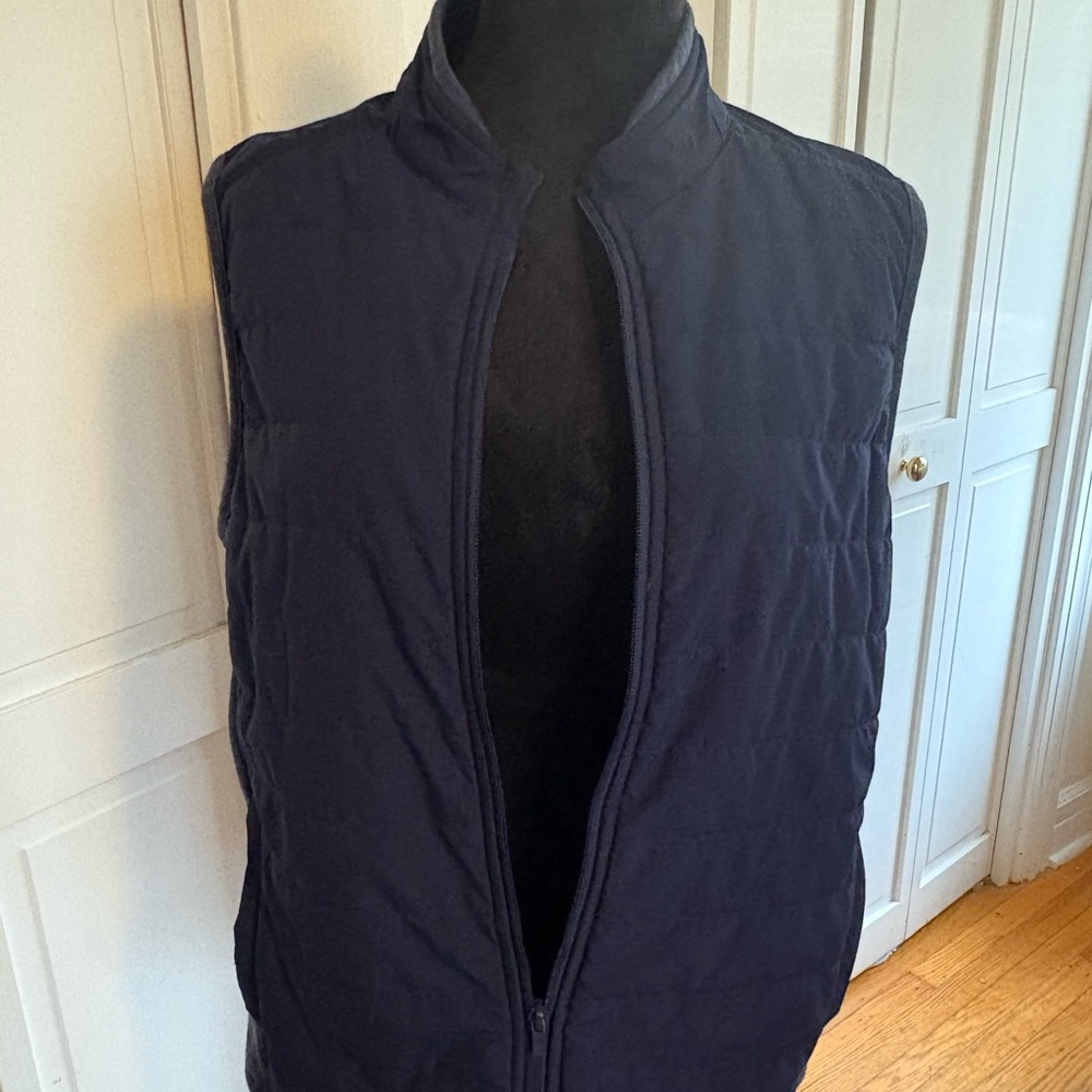 Holderness & Bourne Quilted Performance Vest | Navy | Men’s M